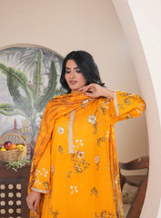 Gentle Lawn 3Pc Suit